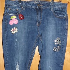 Love Indigo Premium Embellished Denim Capri